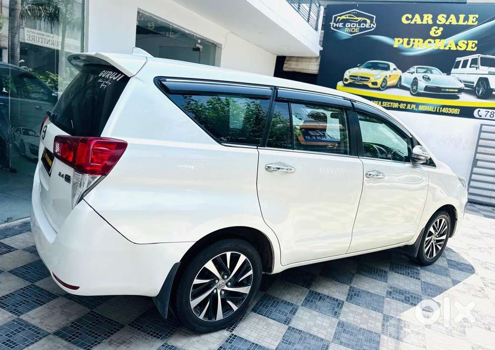 Toyota Innova Crysta [ ] 2.4 Zx At 7 Str, 2022, Diesel