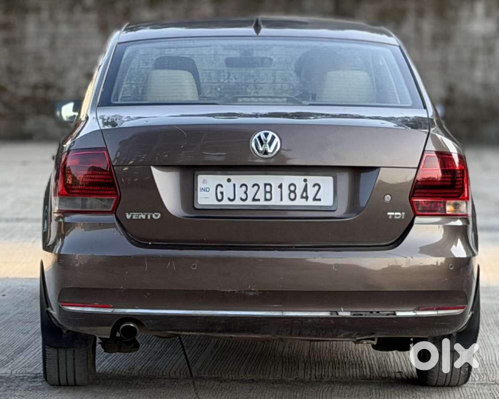 Volkswagen Vento 1.5 Highline Plus At 16 Alloy, 2016, Diesel