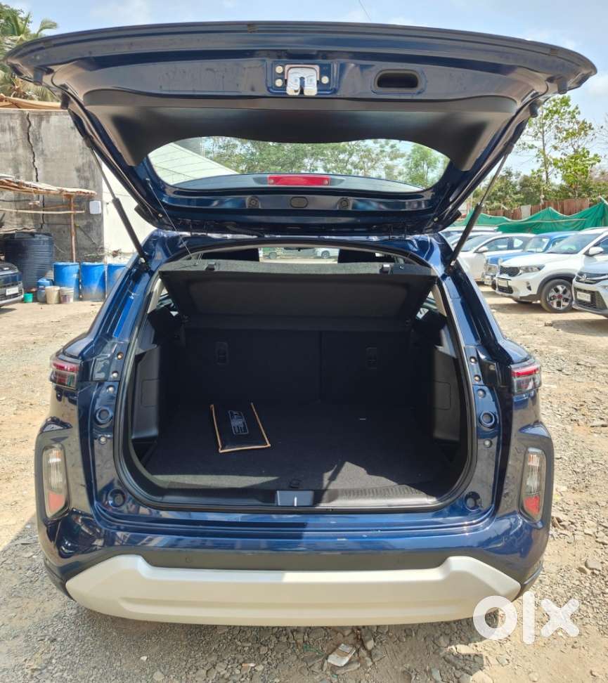 Maruti Suzuki Grand Vitara 1.5 Delta Smart Hybrid At, 2024, Petrol
