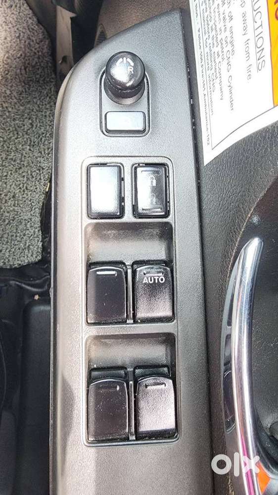 Maruti Suzuki Xl6 1.5 Zeta Mt, 2025, Cng & Hybrids