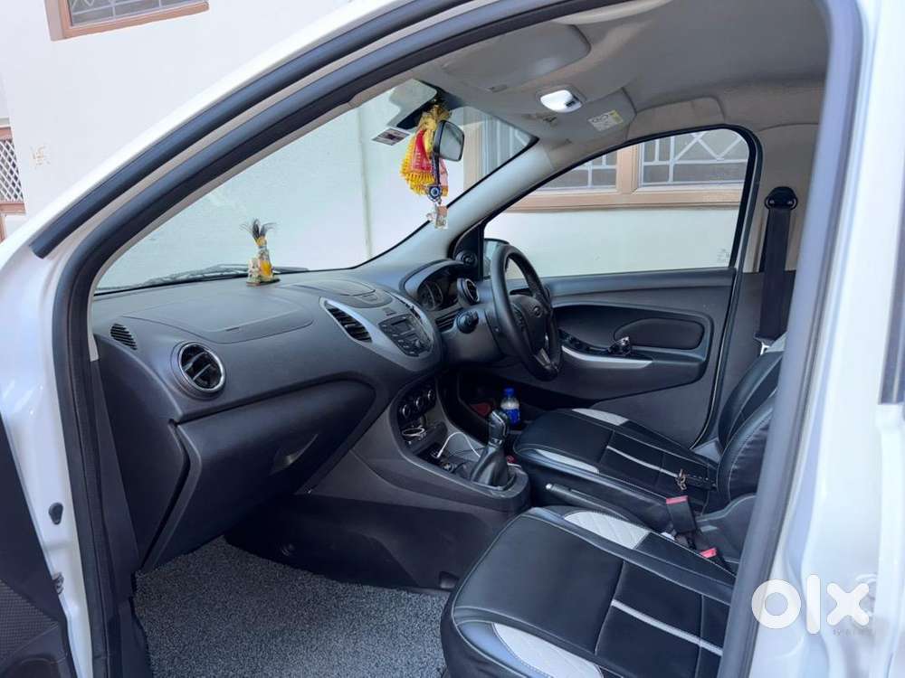 Ford Figo 2016 Petrol 50000 Km Driven