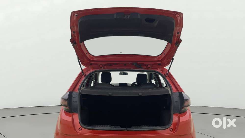 Tata Altroz 1.2 Xm Plus, 2020, Petrol