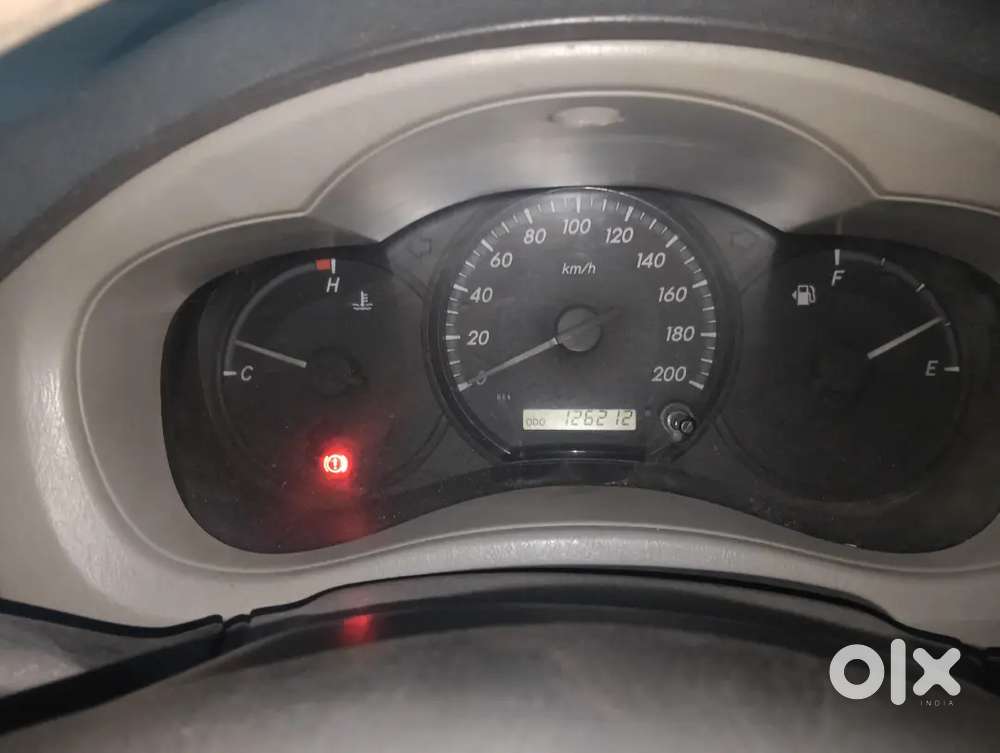Toyota Innova Diesel 2012