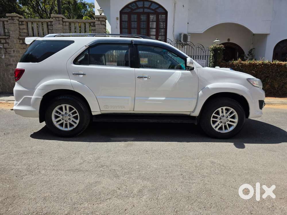 Toyota Fortuner 3.0 4x2 Mt, 2015, Diesel