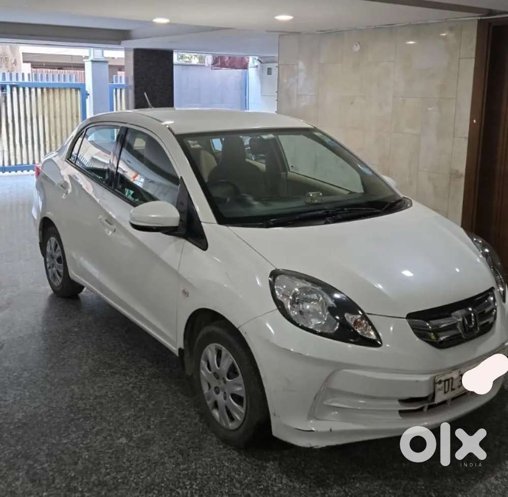 Amazing Amaze Family Car Extra Ordinary