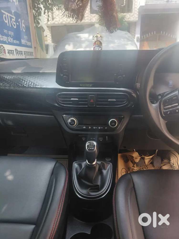 Hyundai Exter Sx Top Model With Sunroof.
2023(july) Model.petrol+cng
