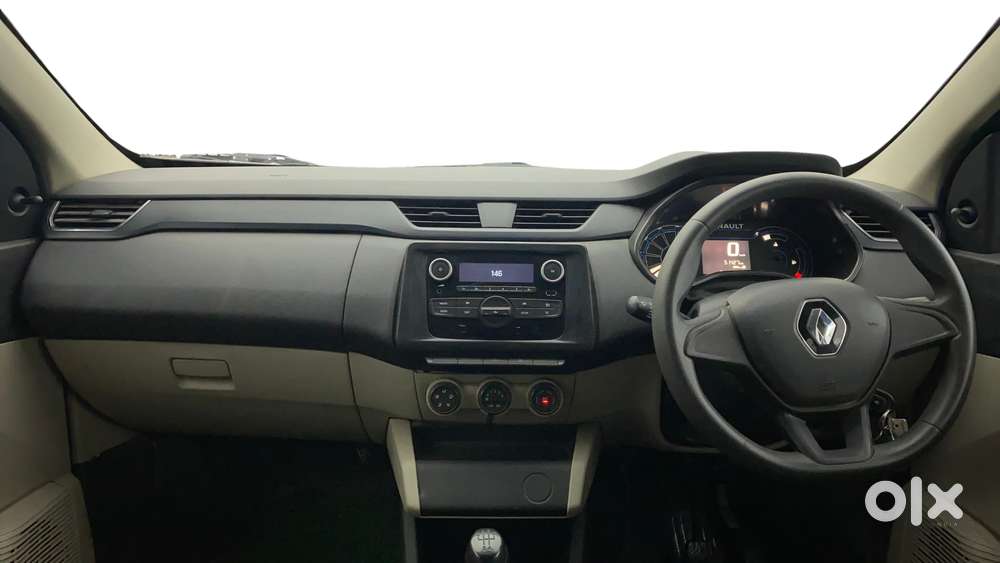 Renault Triber Rxl, 2022, Petrol