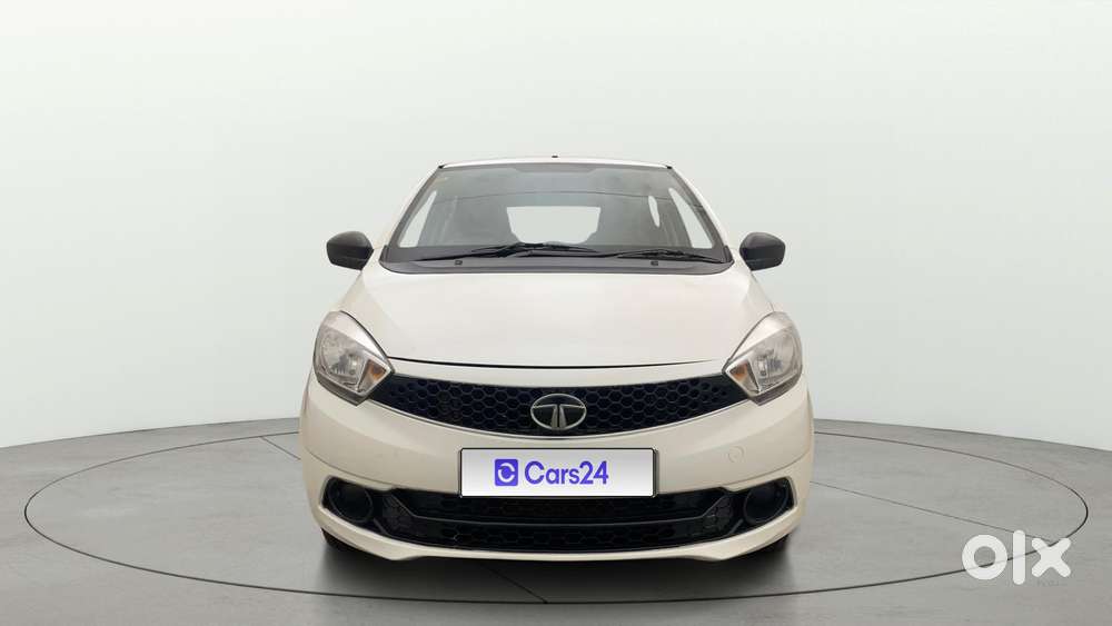 Tata Tiago 1.2 Revotron Xm, 2017, Petrol