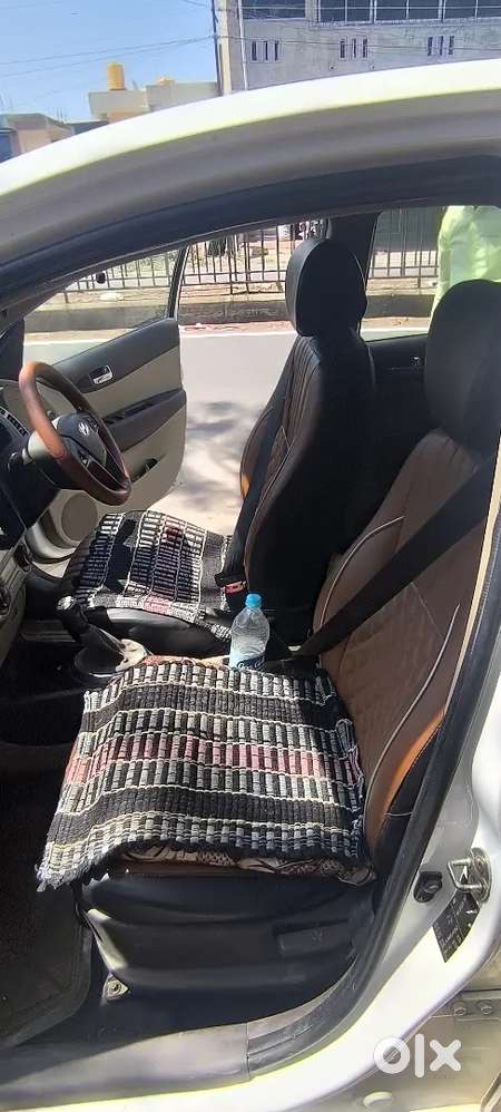 Hyundai I20 2010 Cng & Hybrids Good Condition, Led, Back Camera, Ac.