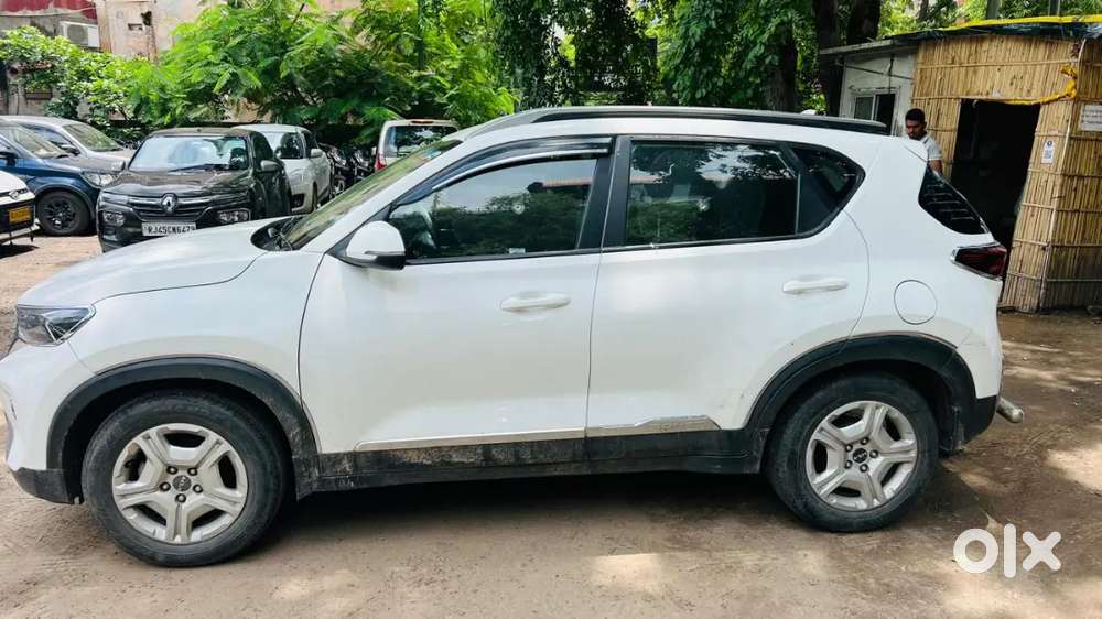 Kia Sonet 2022 Petrol 33000 Km Driven. Excellent Condition