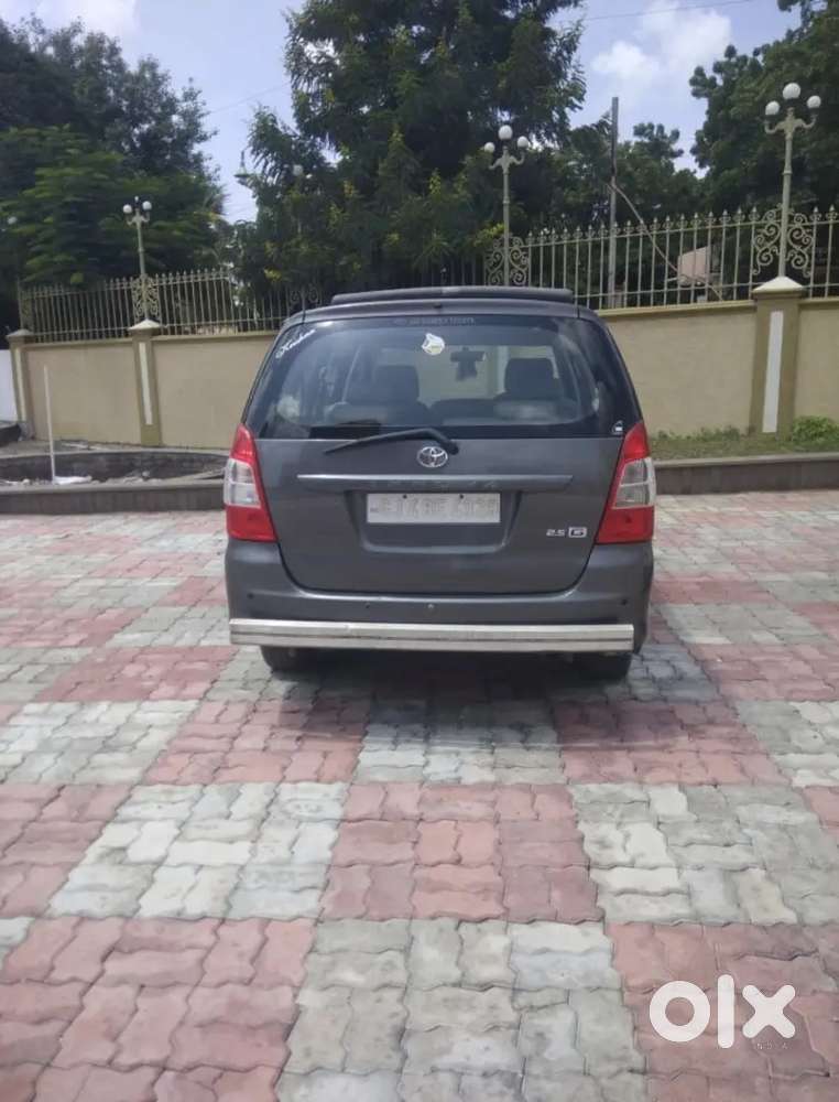 Toyota Innova 2012 Diesel 7 Str