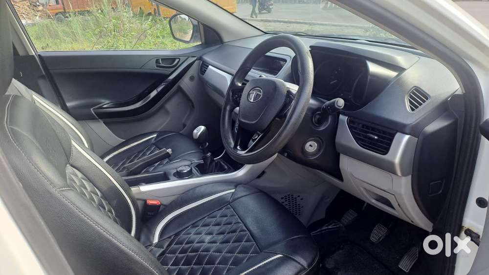 Tata Nexon 1.5 Revotorq Xm, 2018, Diesel