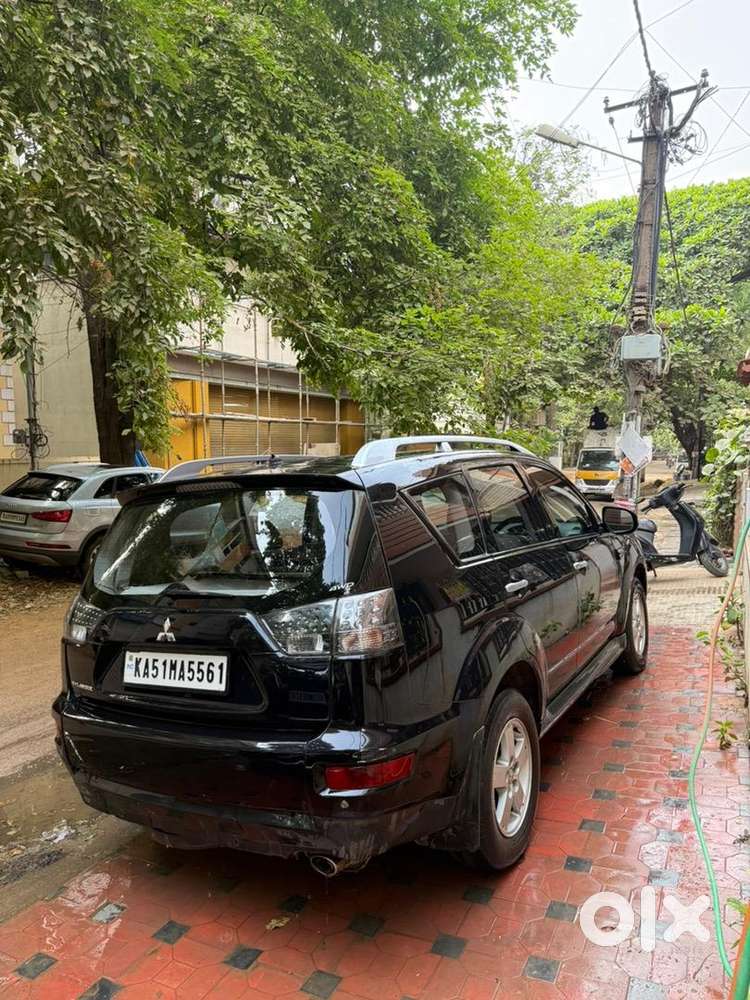 Mitsubishi Outlander 2010