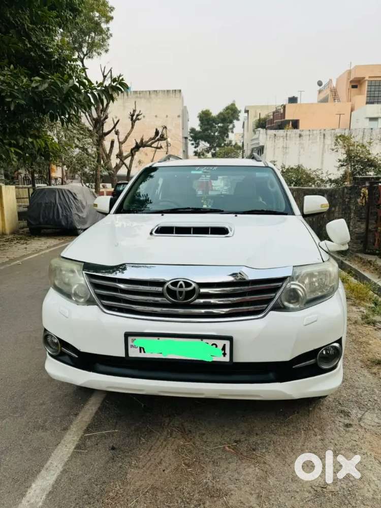 Toyota Fortuner Diesel 2015