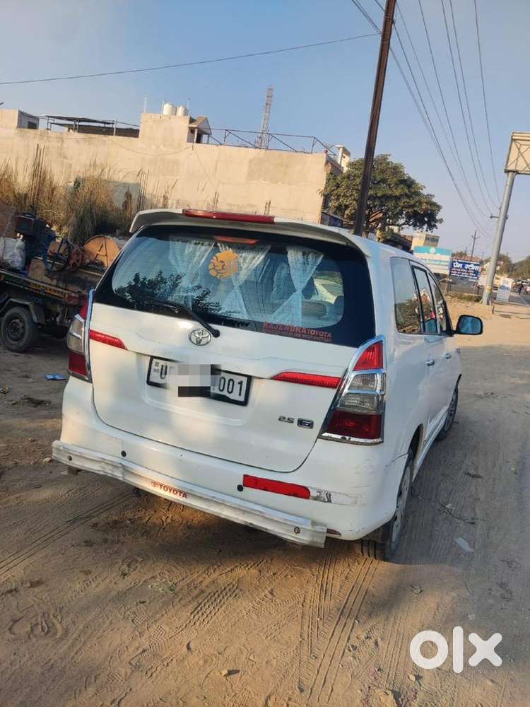 Toyota Innova 2013 Diesel Well Maintained