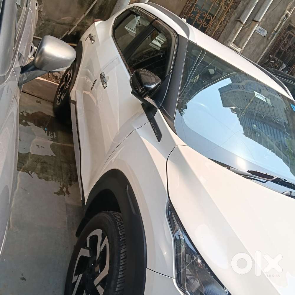 Nissan Magnite 1.0 Xv, 2023, Petrol