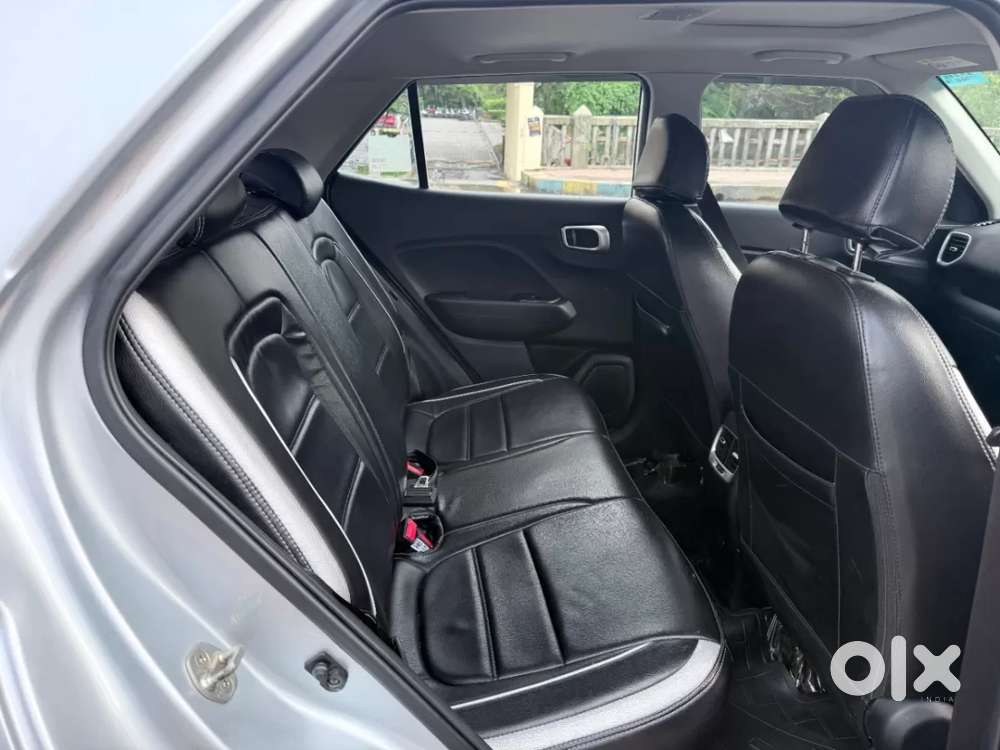 Hyundai Venue 1.0 Sx (o) Turbo Dct, 2022, Petrol