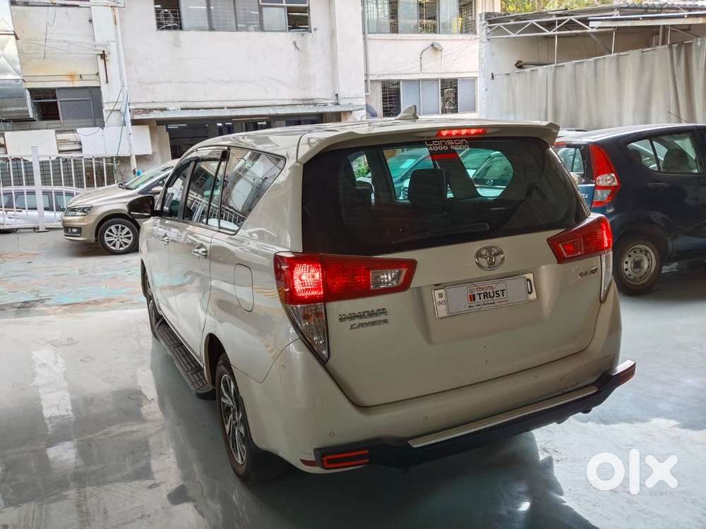 Toyota Innova Crysta