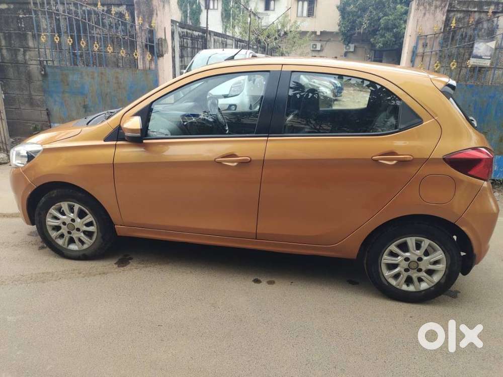 Tata Tiago 1.2 Revotron Xza, 2018, Petrol