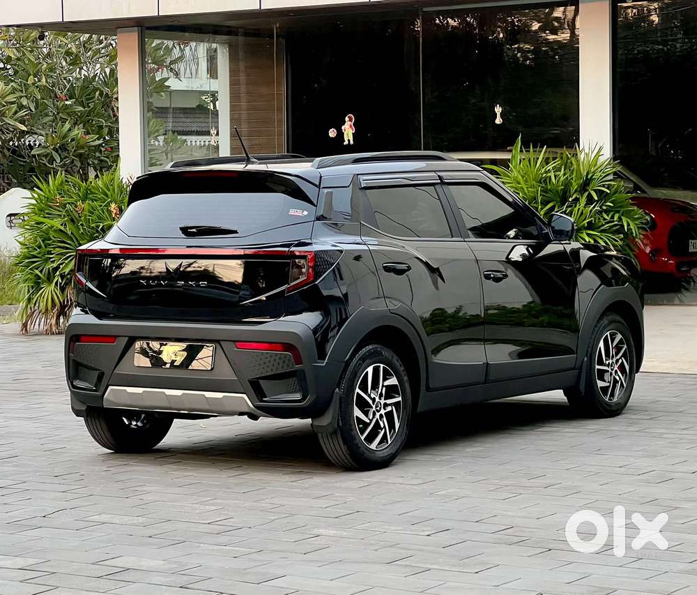 Mahindra Xuv 3xo Ax5 Ds Mt, 2025, Diesel