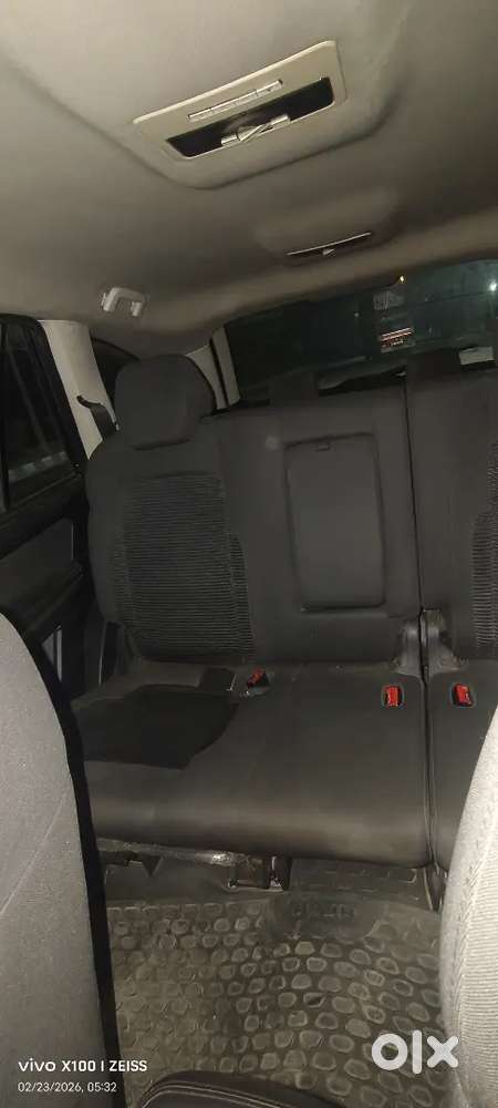 Tata Hexa 2.2 Xt 2017 With 90000 Km Driven