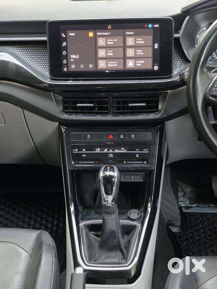 Skoda Kushaq 1.0 Tsi Style, 2022, Petrol