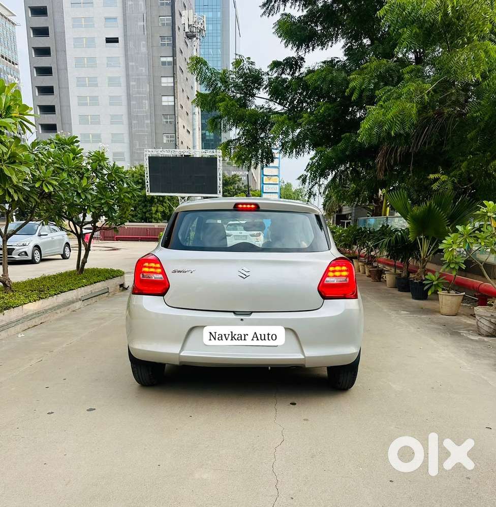 Maruti Suzuki Swift Vxi + Manual, 2018, Petrol