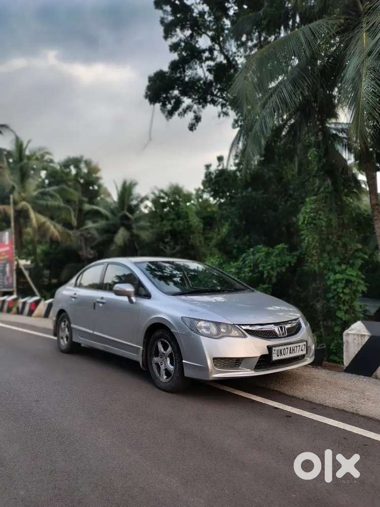 Honda Civic Petrol 2011 80000 Km
