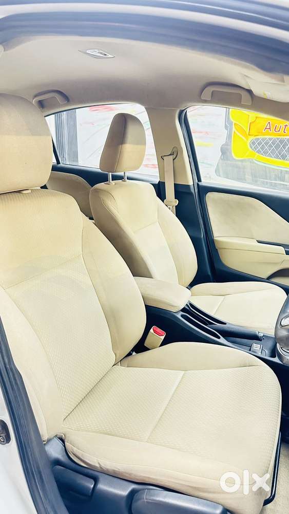 Honda City V At Exclusive, 2018, Petrol