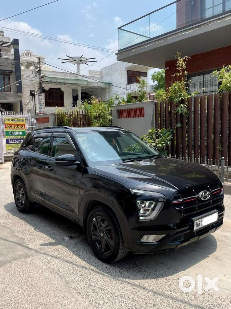Hyundai Creta Petrol Sunroof 8/2023 S+ Knight Edition