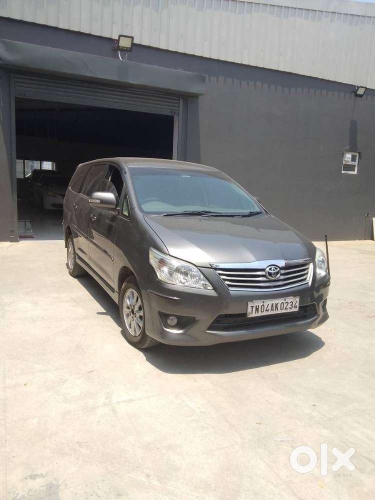 Toyota Innova 2.5 Z Diesel 7 Seater, 2012, Diesel
