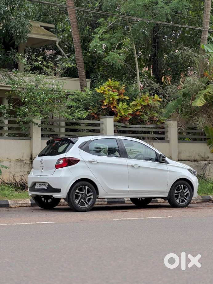 Tata Tiago Xza Plus, 2020, Petrol
