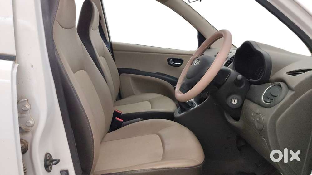 Hyundai I10 Sportz 1.1l, 2015, Petrol