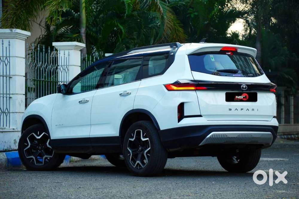 Tata Safari Accomplished X Plus 6 Str Dark Edition At, 2026, Diesel