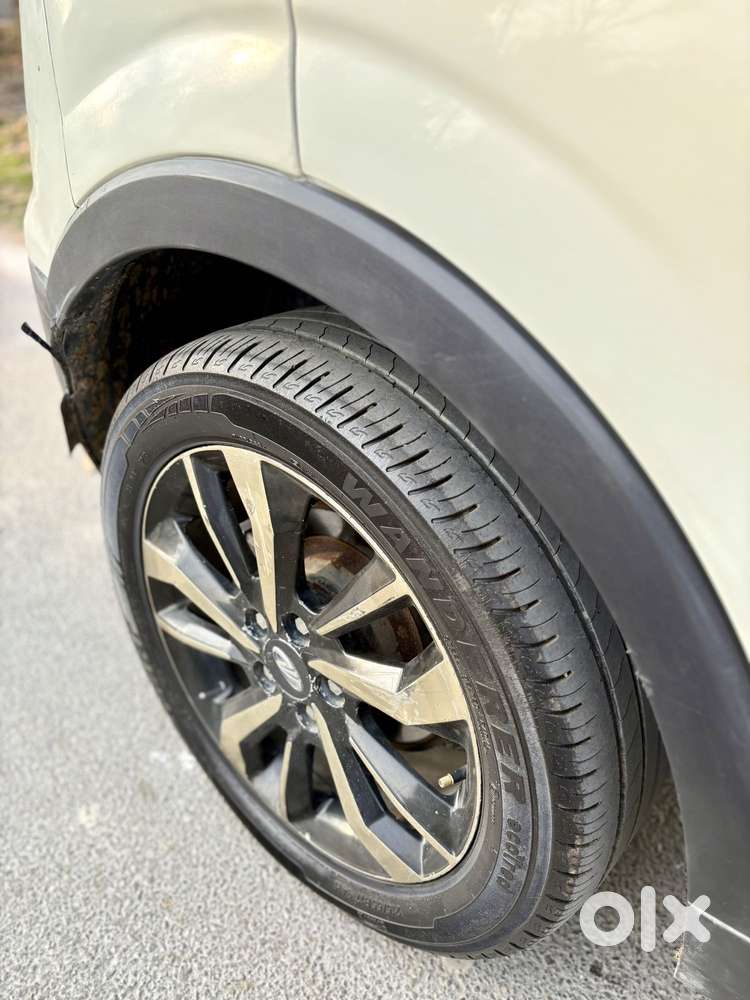 Mahindra Xuv300 W8 Option Diesel, 2019, Diesel