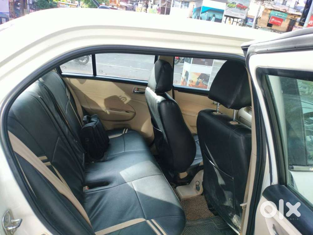 Maruti Suzuki Swift Dzire Vxi Optional, 2017, Petrol