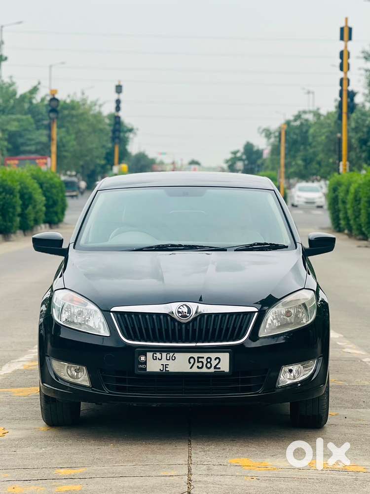 Skoda Rapid 1.6 Mpi Ambition, 2015, Diesel