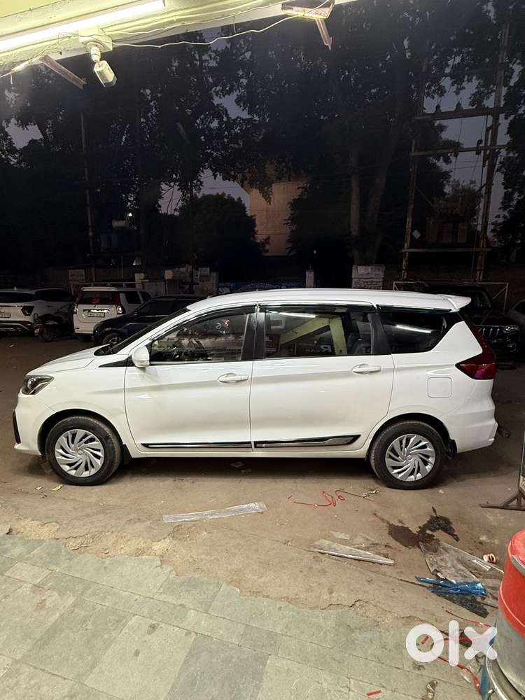 Maruti Suzuki Ertiga Vxi (o) Cng, 2025, Cng & Hybrids