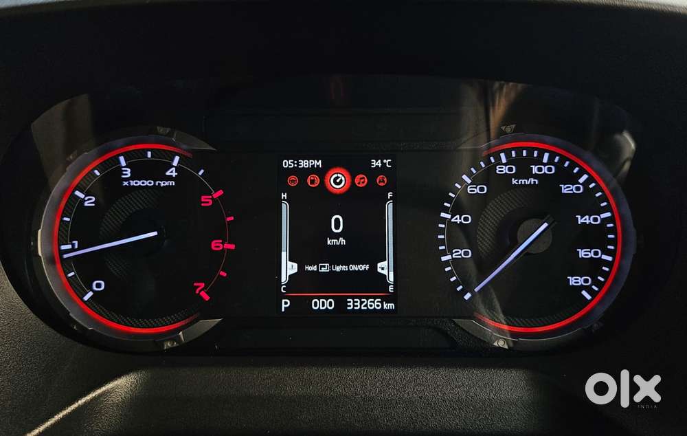 Mahindra Thar Roxx Mx5 Diesel At 2wd, 2024, Diesel