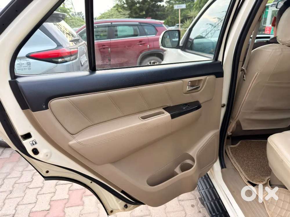 Toyota Fortuner Diesel 2014