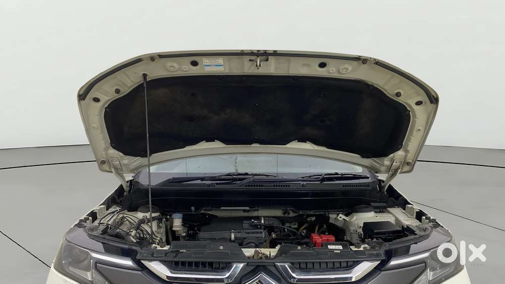 Maruti Suzuki Vitara Brezza 1.5 Vxi At, 2023, Petrol