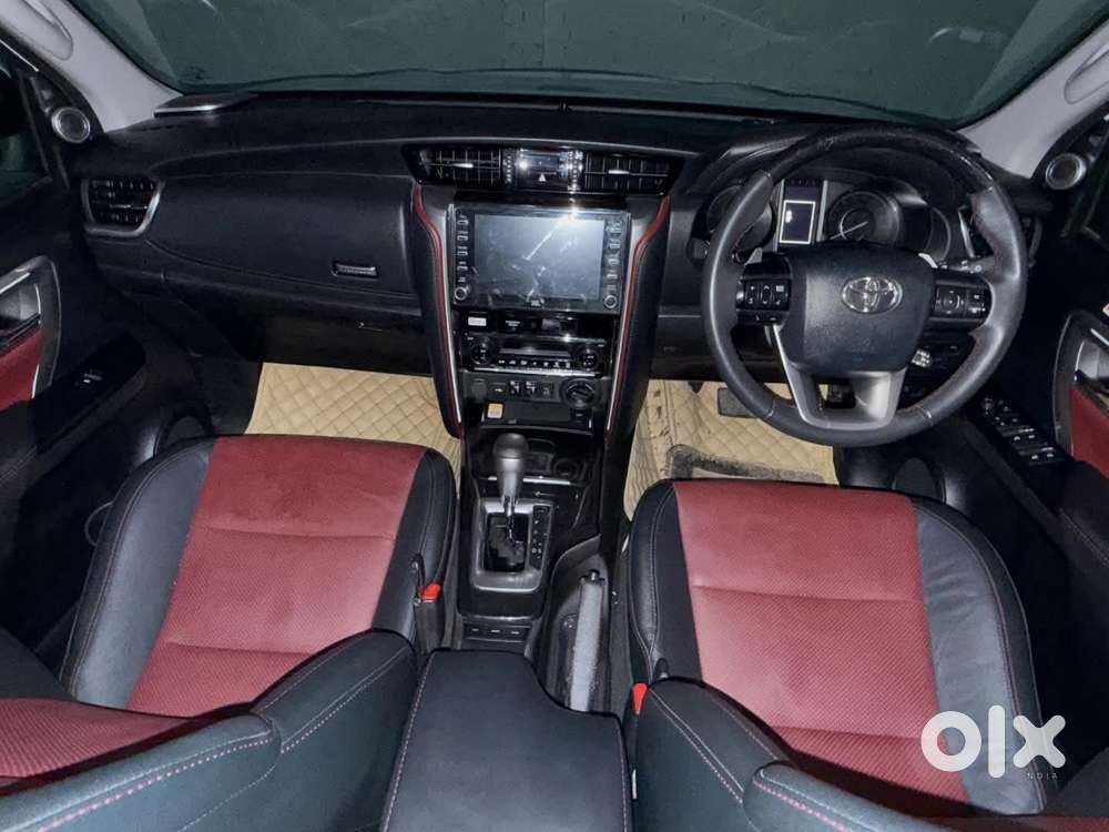 Toyota Fortuner Legender 4x4 At 2.8, 2024, Diesel