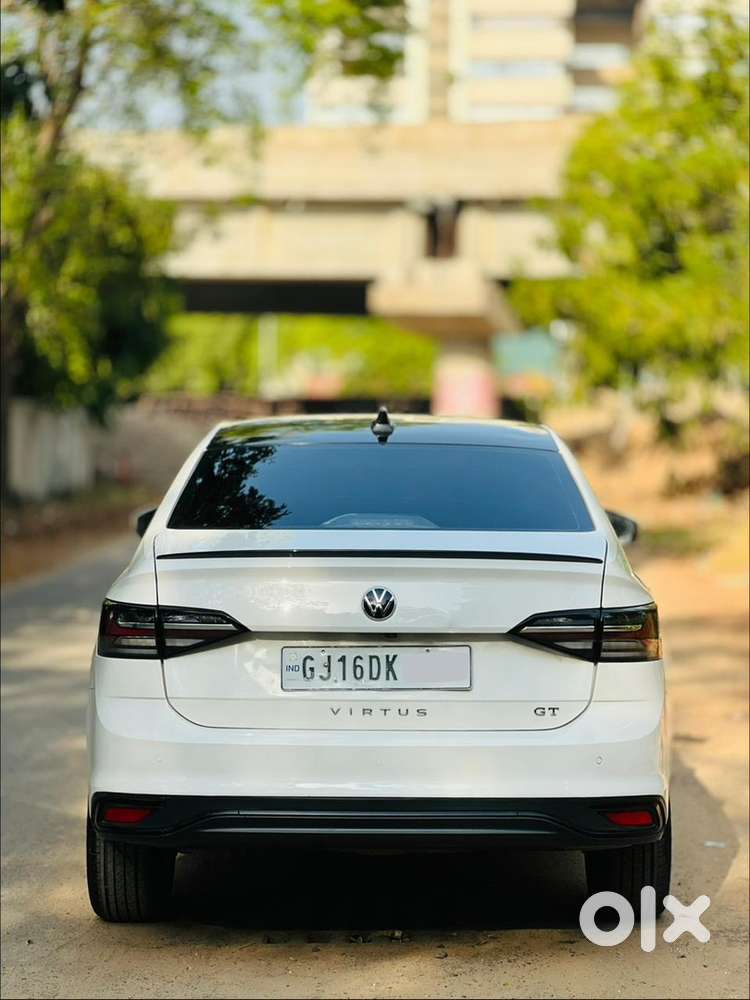 Volkswagen Virtus 2023 Km Driven 32000