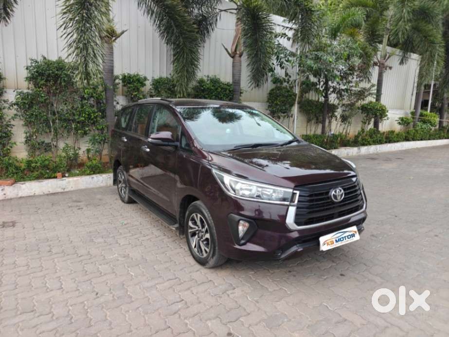Toyota Innova Crysta 2.4 G Plus Mt 8 Str, 2021, Diesel