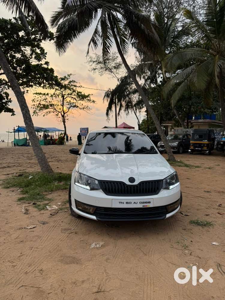 Skoda Rapid 2021 Petrol
