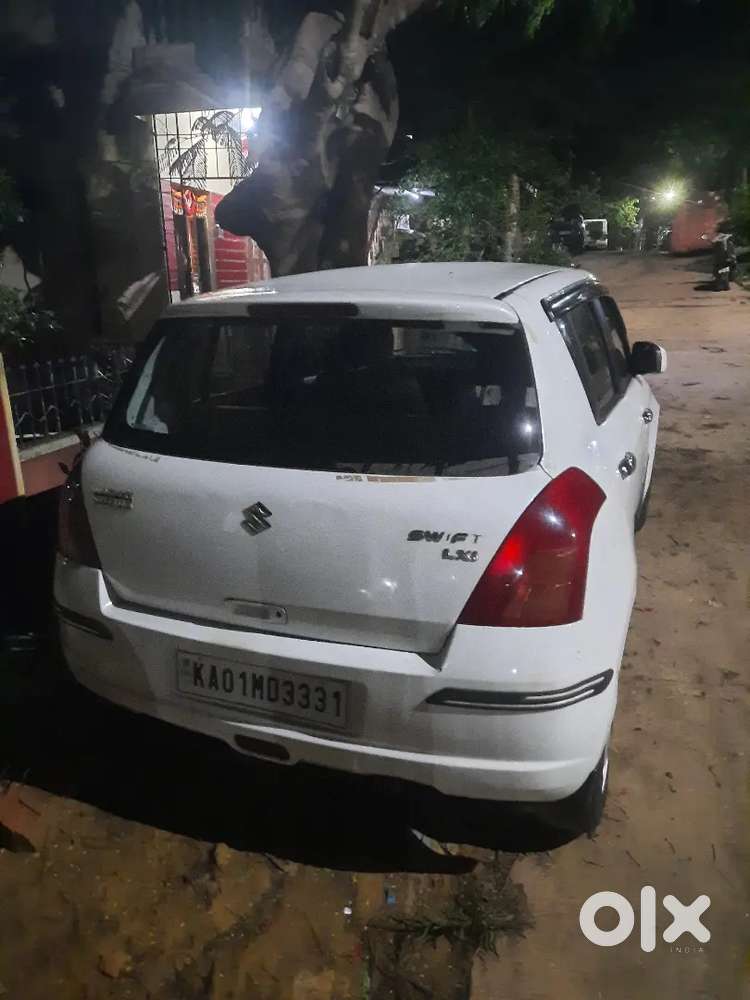 Maruti Suzuki Swift 2009 Lxi White Color