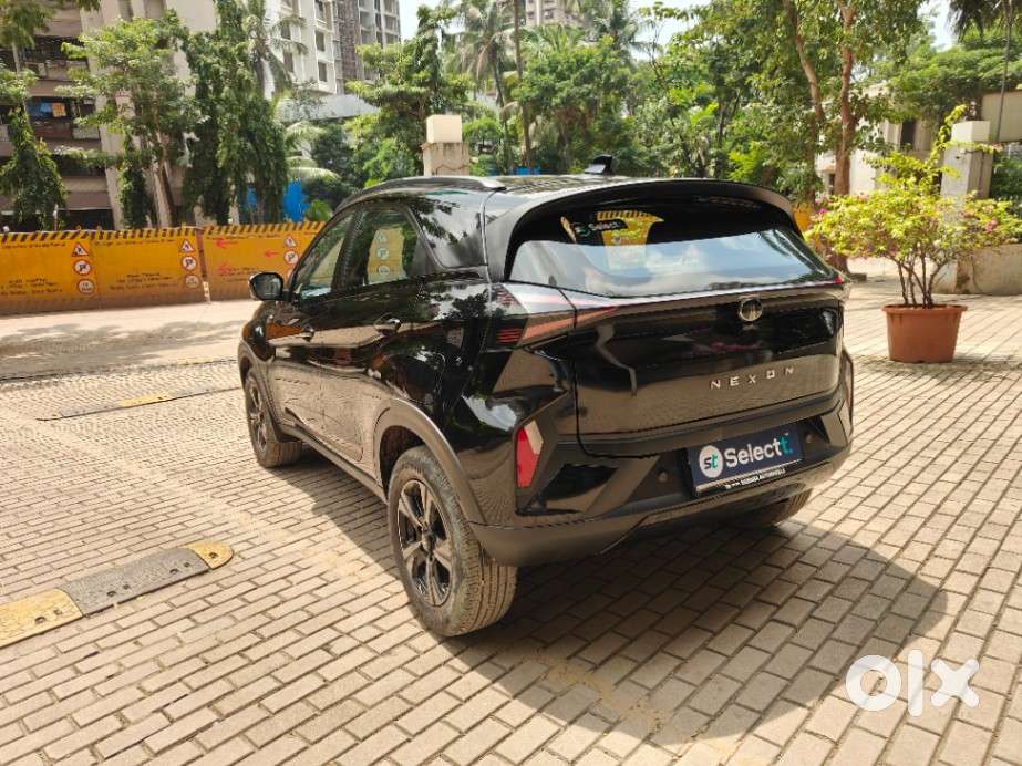Tata Nexon Fearless Plus (ps) Red Dark Edition 1.2 Petrol 6mt, 2025,..