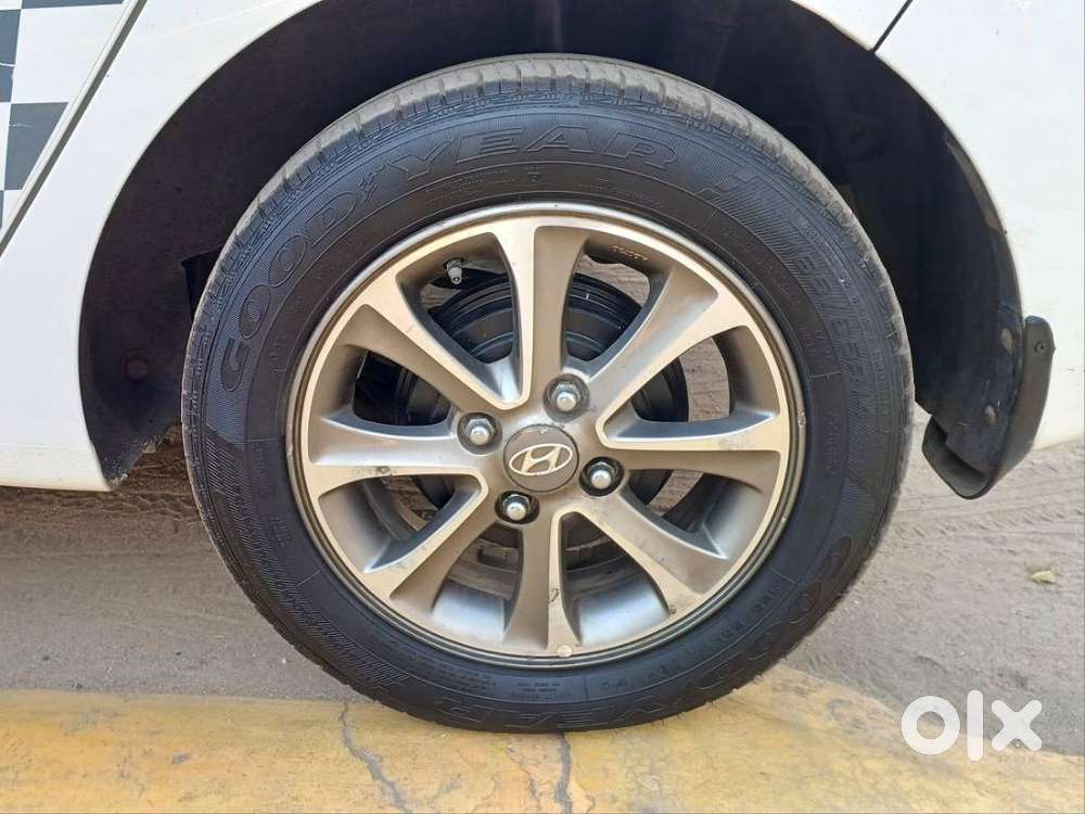 Hyundai Grand I10 1.2 Sportz Special Edition Vtvt, 2014, Petrol