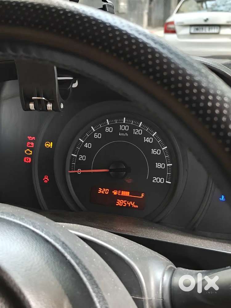 Maruti Suzuki Swift 2020 Lxi Petrol