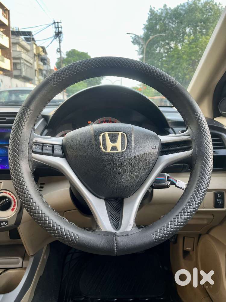 Honda City V At, 2011, Petrol